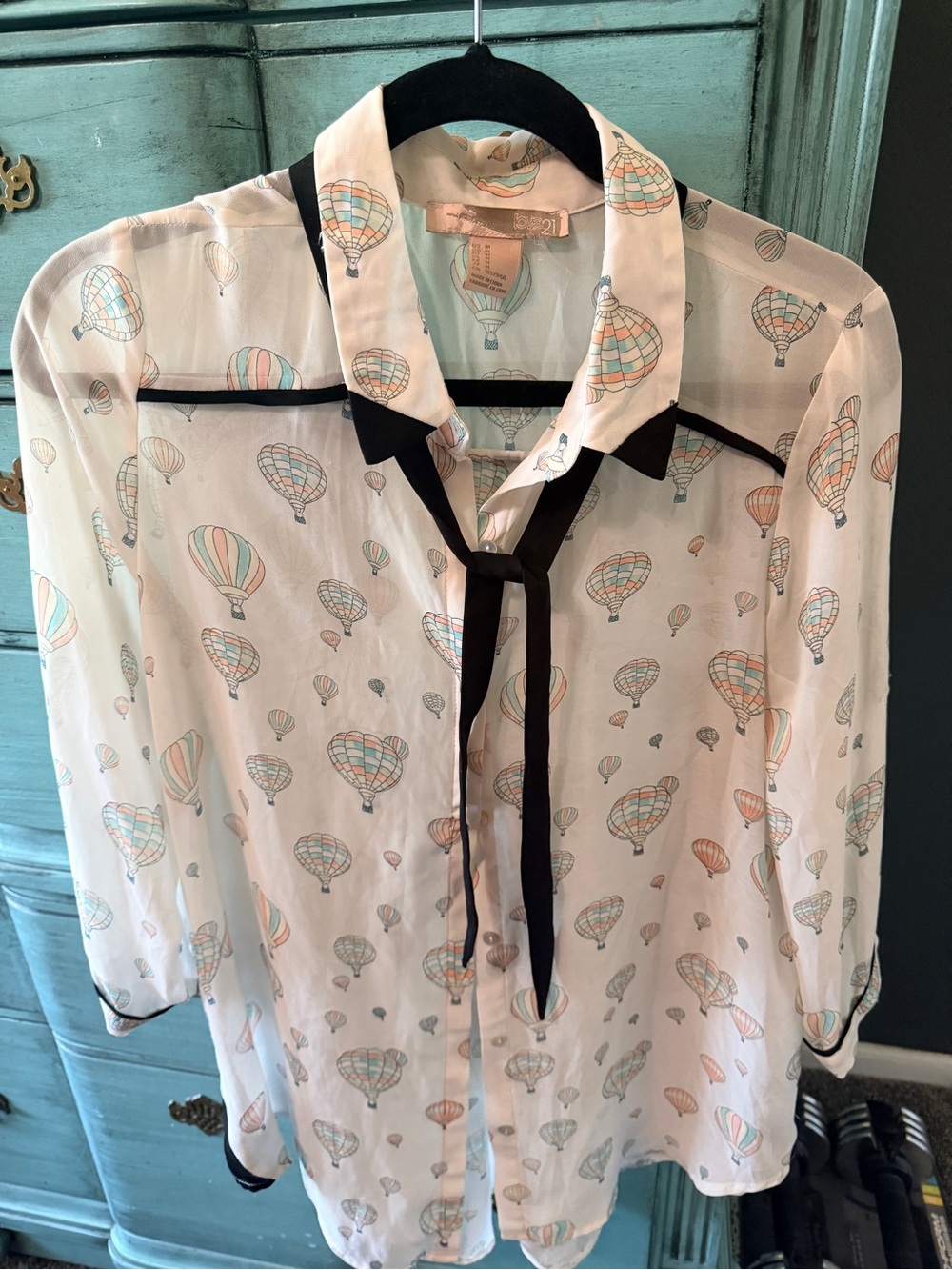 Forever 21 Mint and Black Hot Air Balloon Print Blouse